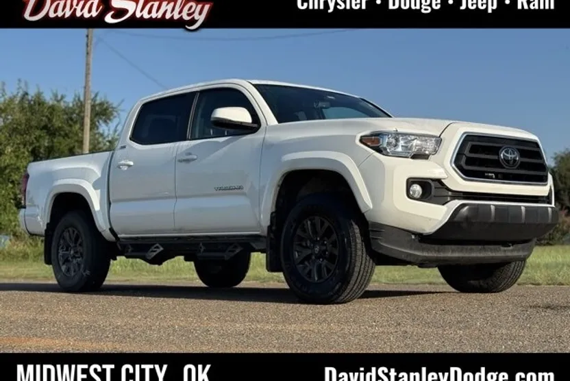 2023 Toyota Tacoma SR5 photo 1