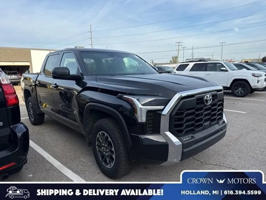 2025 Toyota Tundra SR5 photo 1