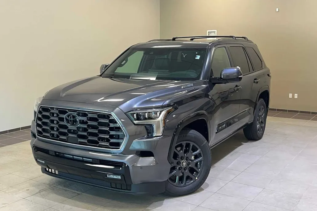 2026 Toyota Sequoia Platinum photo 1