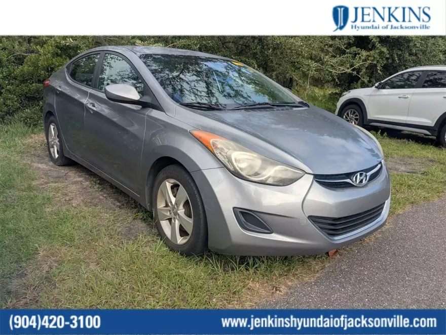 2011 Hyundai Elantra GLS photo 1