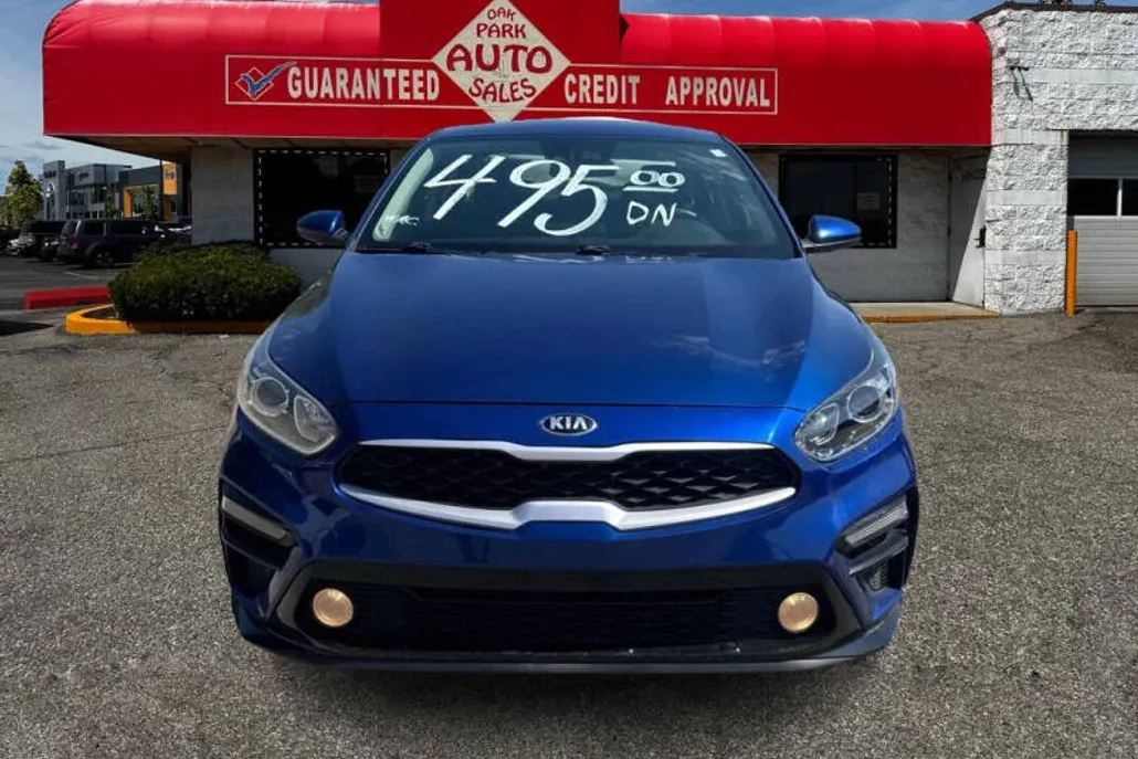 2019 Kia Forte FE LXS photo 1
