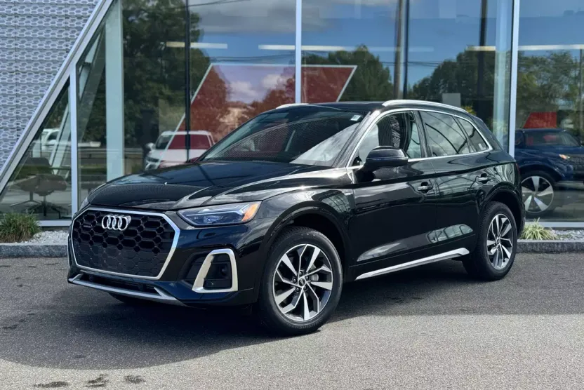 2023 Audi Q5 S line Premium Plus 45 TFSI photo 1