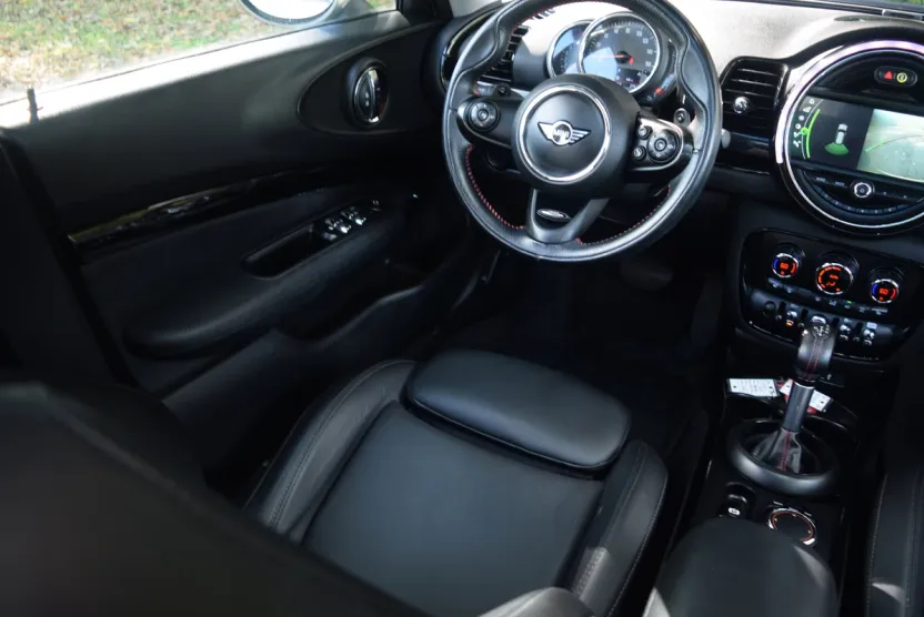 2019 Mini Clubman Base S photo 1