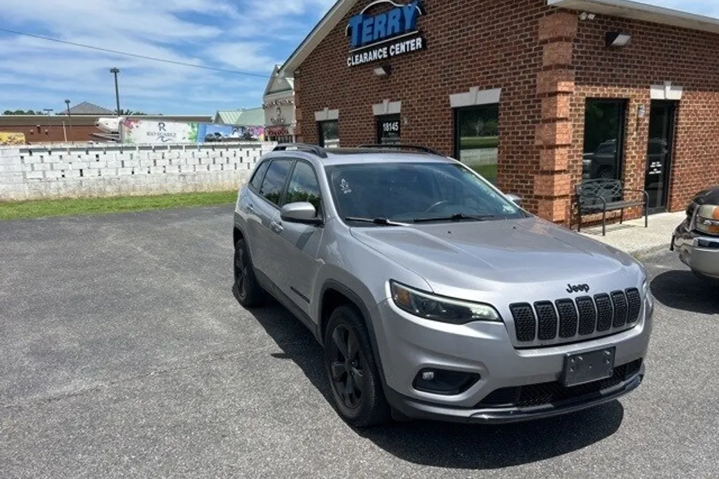 2020 Jeep Cherokee Latitude photo 1