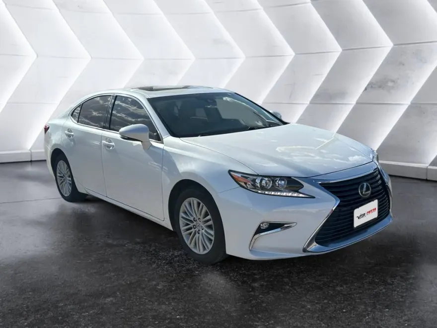 2018 Lexus ES 350 photo 1