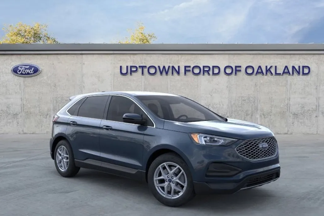 2024 Ford Edge SEL photo 1