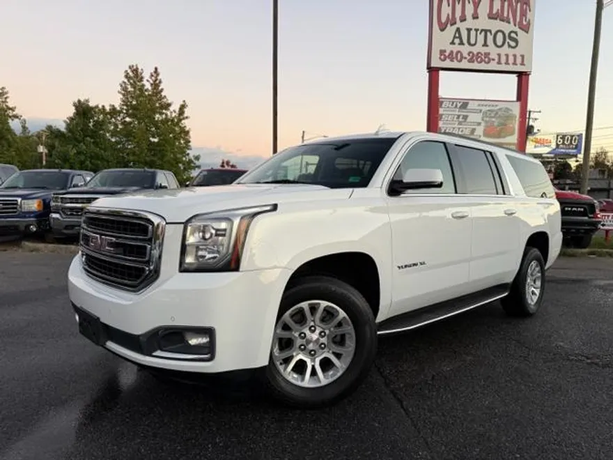2016 Gmc Yukon XL SLT photo 1