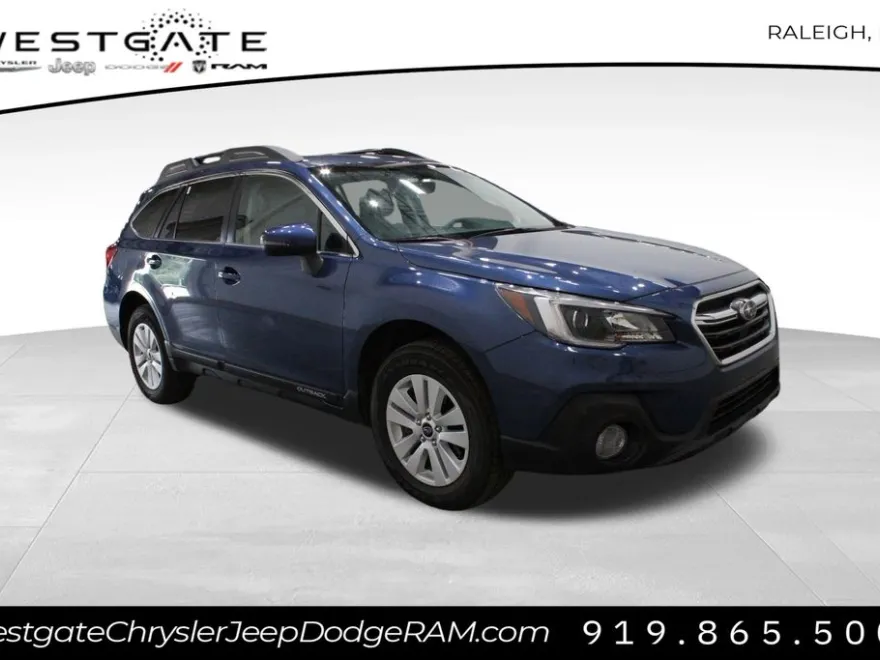 2019 Subaru Outback 2.5i Premium photo 1