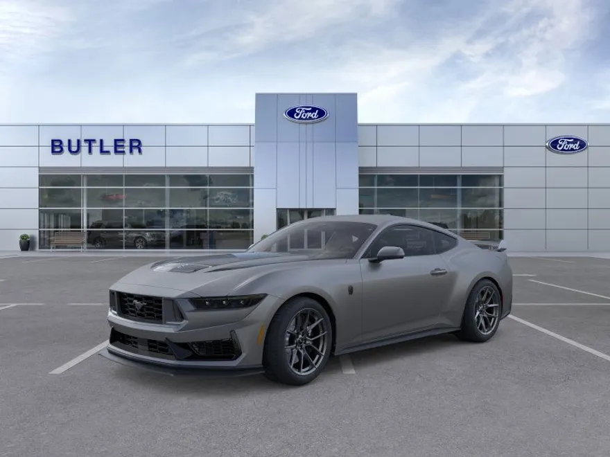 2025 Ford Mustang Dark Horse photo 1