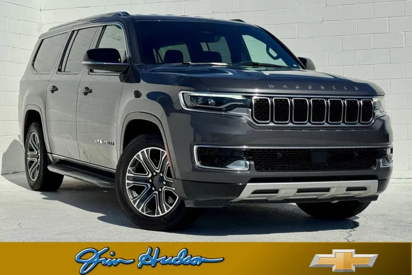 2024 Jeep Wagoneer L Series II photo 1