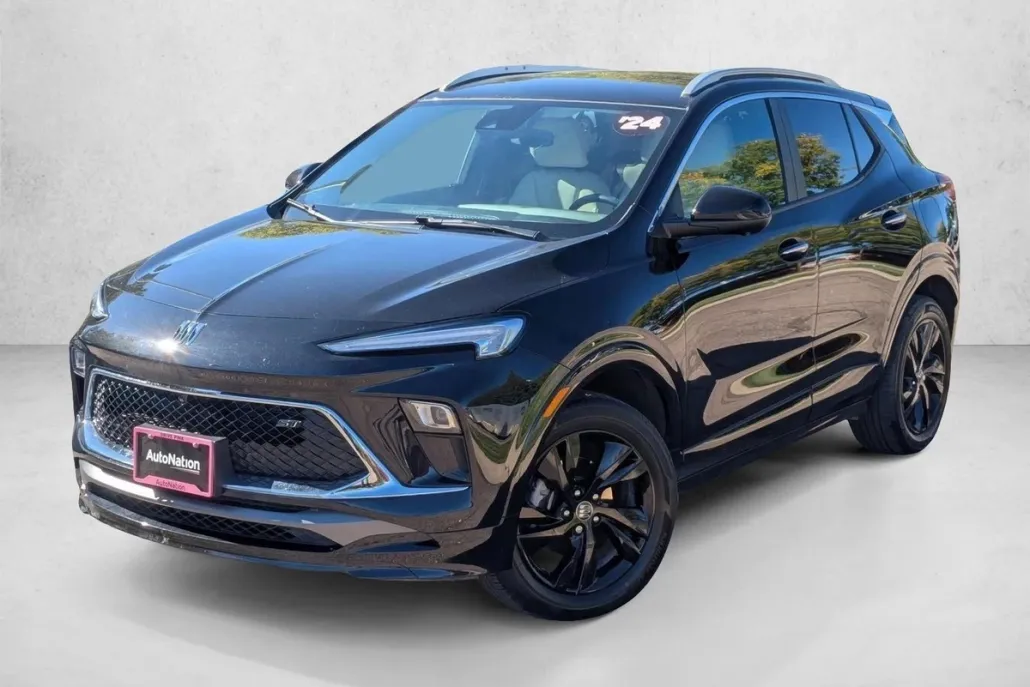 2024 Buick Encore GX Sport Touring photo 1