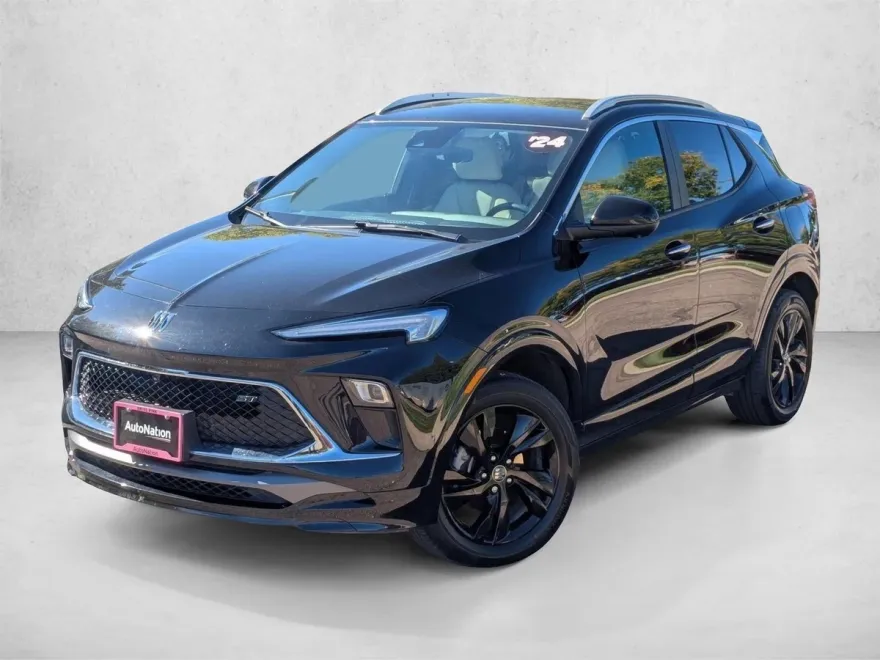 2024 Buick Encore GX Sport Touring photo 1