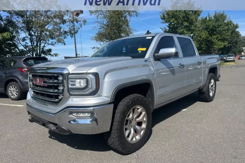 2016 Gmc Sierra 1500 SLT photo 1