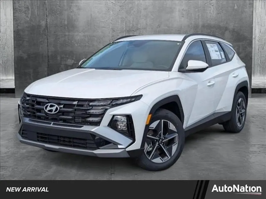 2025 Hyundai Tucson SEL Sport photo 1
