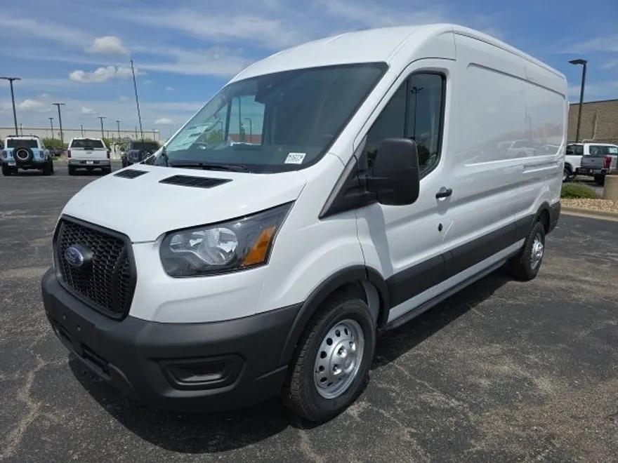 2025 Ford Transit photo 1