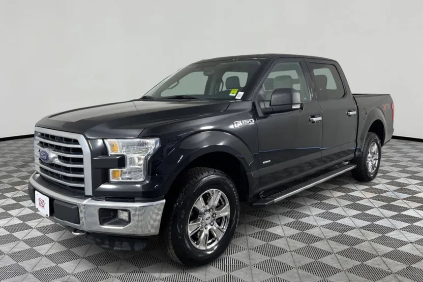 2015 Ford F-150 XLT photo 1