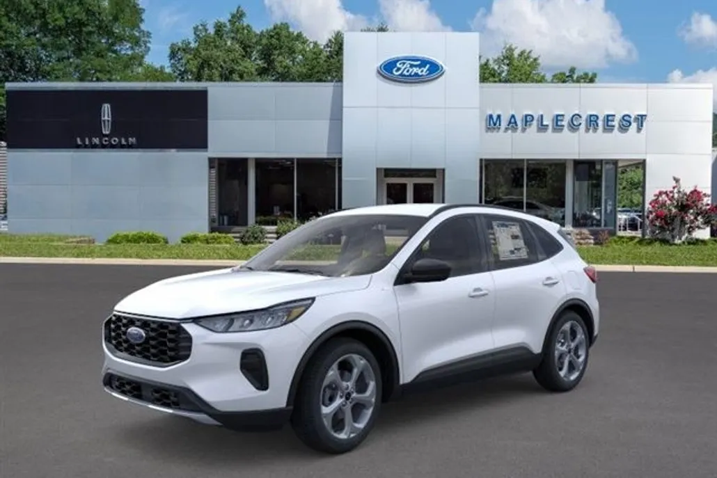 2025 Ford Escape ST-Line photo 1