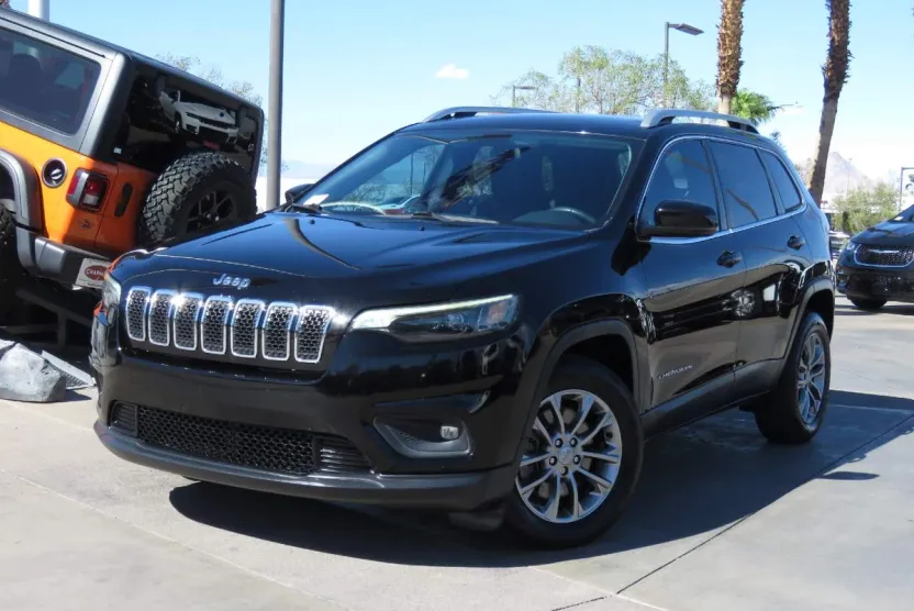 2020 Jeep Cherokee Latitude photo 1