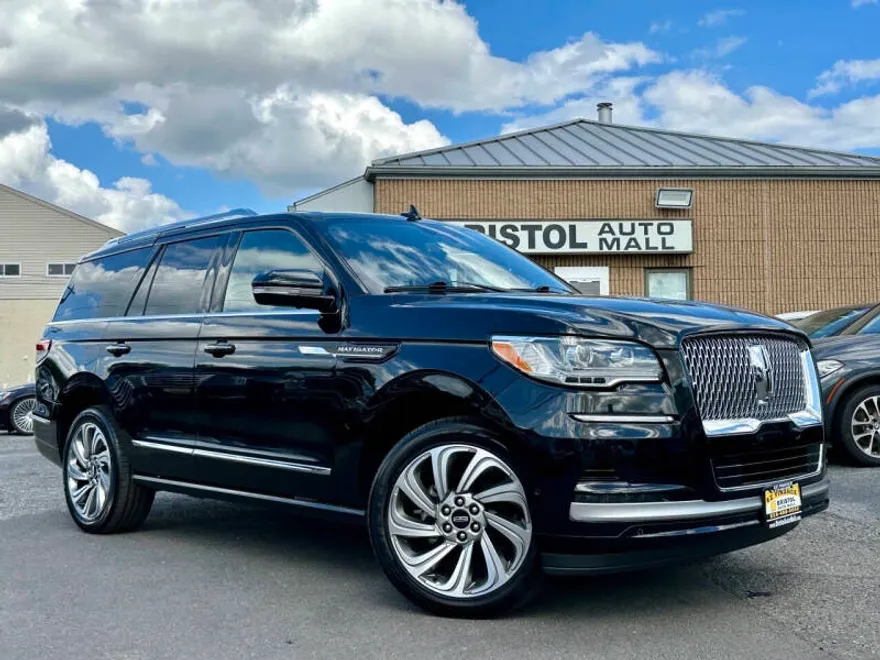 2022 Lincoln Navigator Reserve photo 1