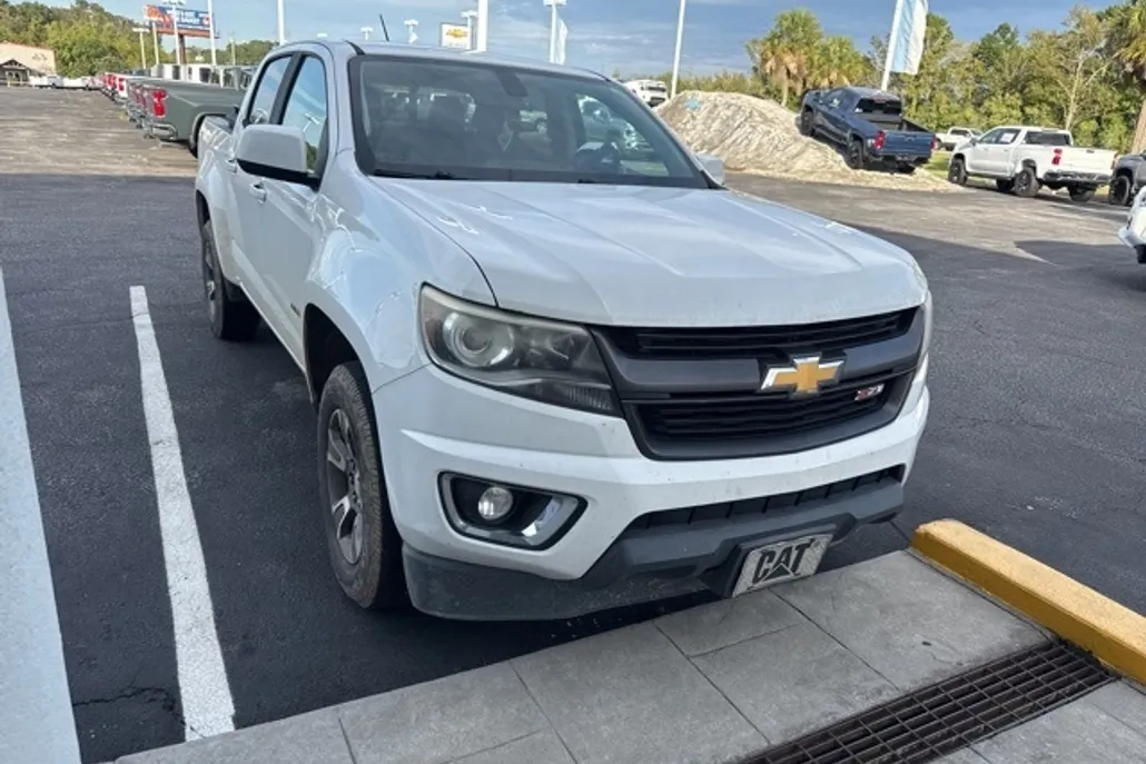 2017 Chevrolet Colorado Z71 photo 1