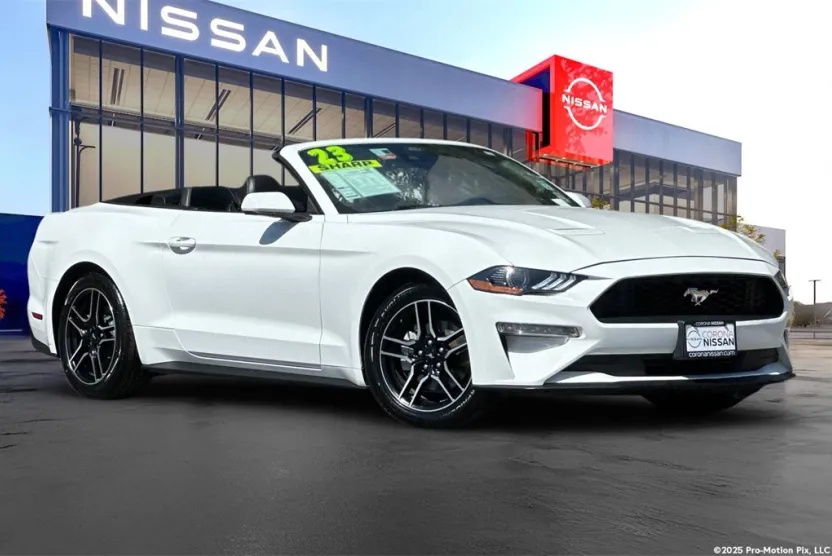 2023 Ford Mustang EcoBoost Premium photo 1