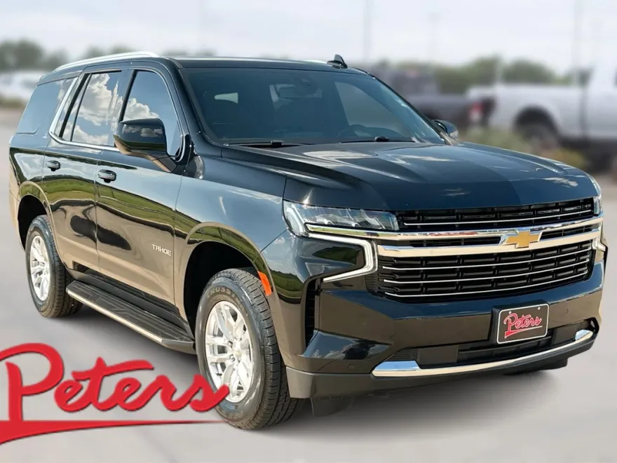2022 Chevrolet Tahoe LT photo 1