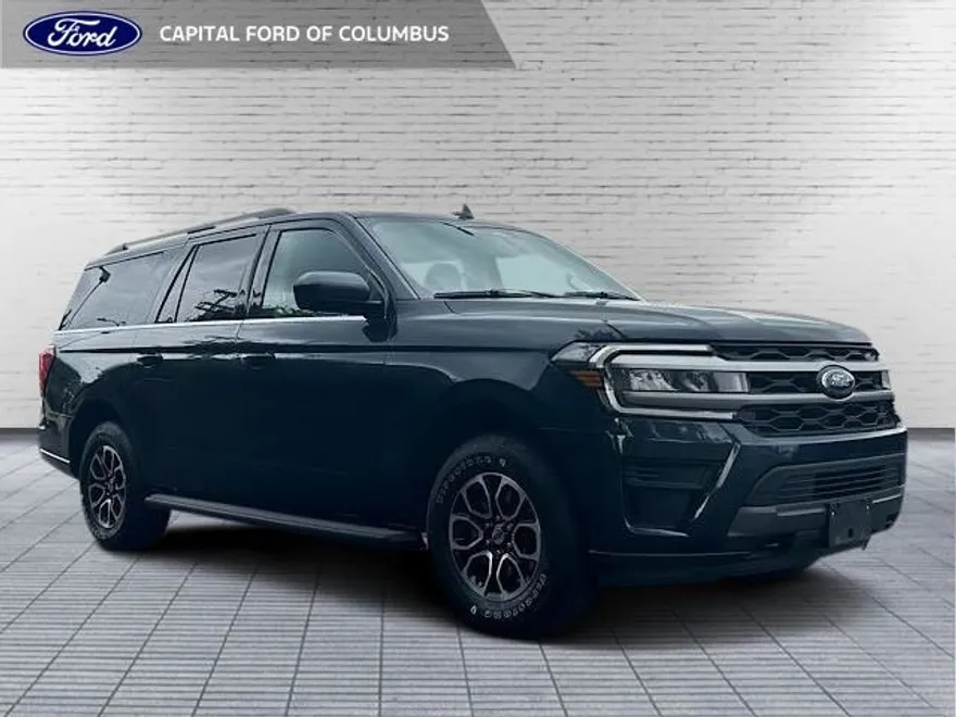 2022 Ford Expedition MAX XLT photo 1