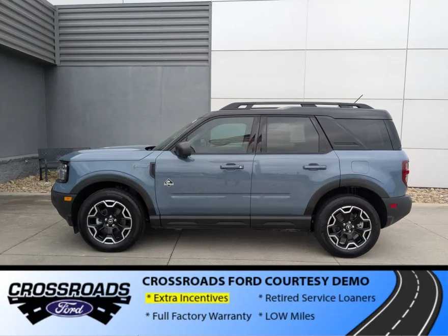 2025 Ford Bronco Sport Outer Banks photo 1