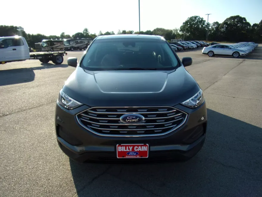 2019 Ford Edge SE photo 1