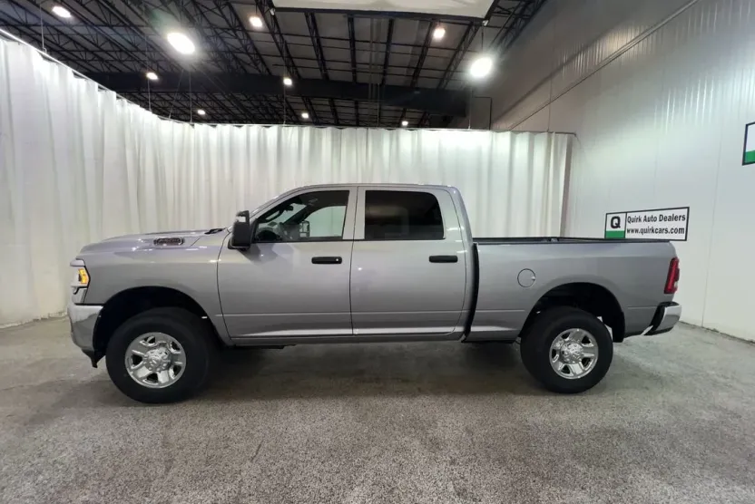 2024 Ram 2500 Tradesman photo 1
