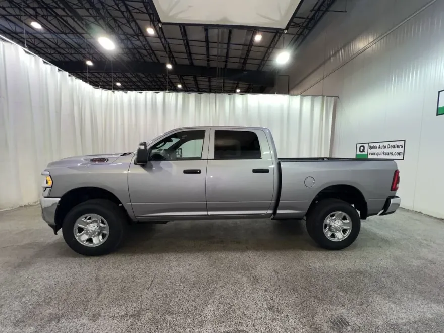 2024 Ram 2500 Tradesman photo 1