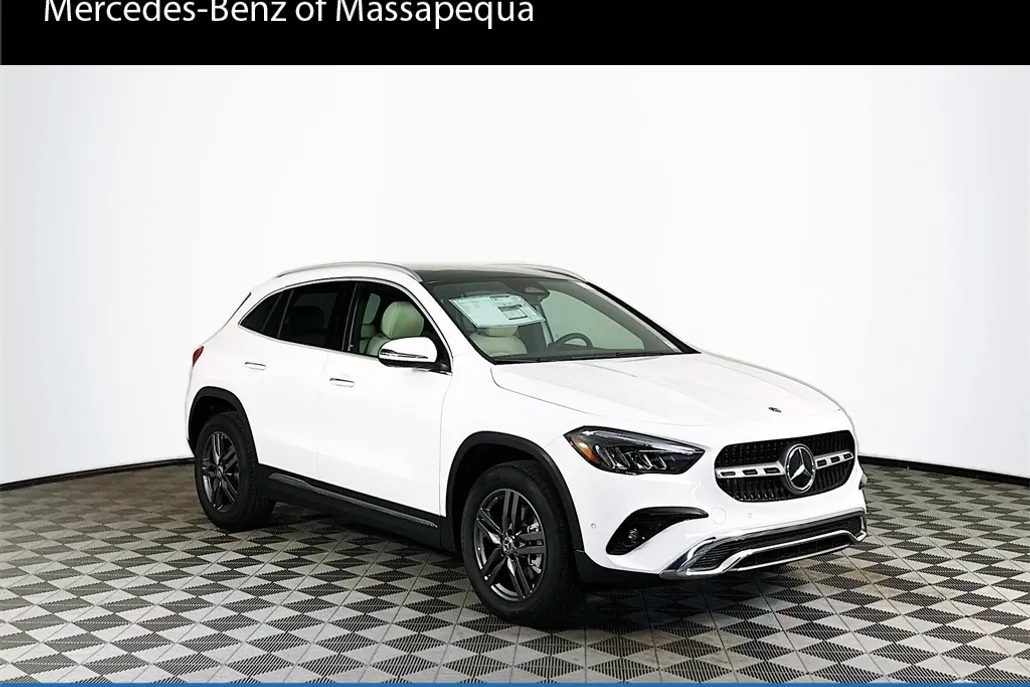 2026 Mercedes Benz GLA 250 4MATIC photo 1