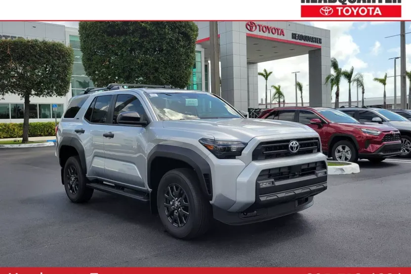 2025 Toyota 4Runner SR5 photo 1