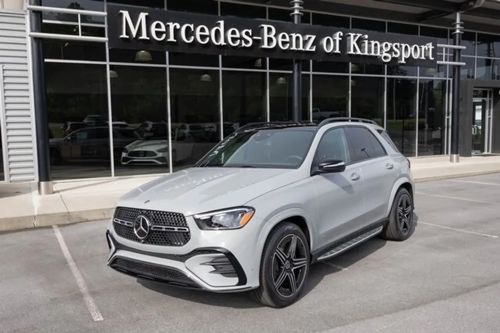 2025 Mercedes Benz GLE 580 4MATIC photo 1
