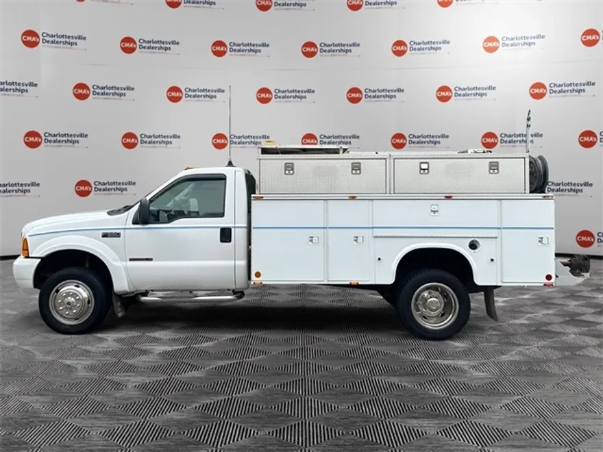 1999 Ford F-550 XL photo 1