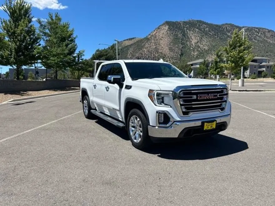 2021 Gmc Sierra 1500 SLT photo 1