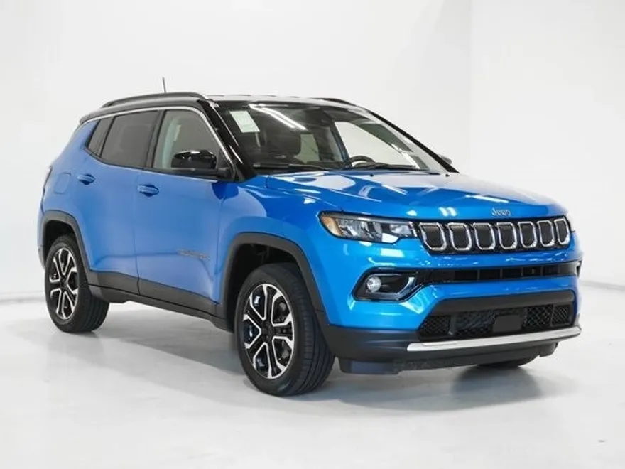 2022 Jeep Compass Limited photo 1