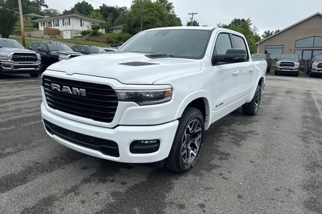 2025 Ram 1500 Laramie photo 1