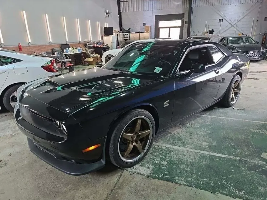 2021 Dodge Challenger R/T Scat Pack photo 1