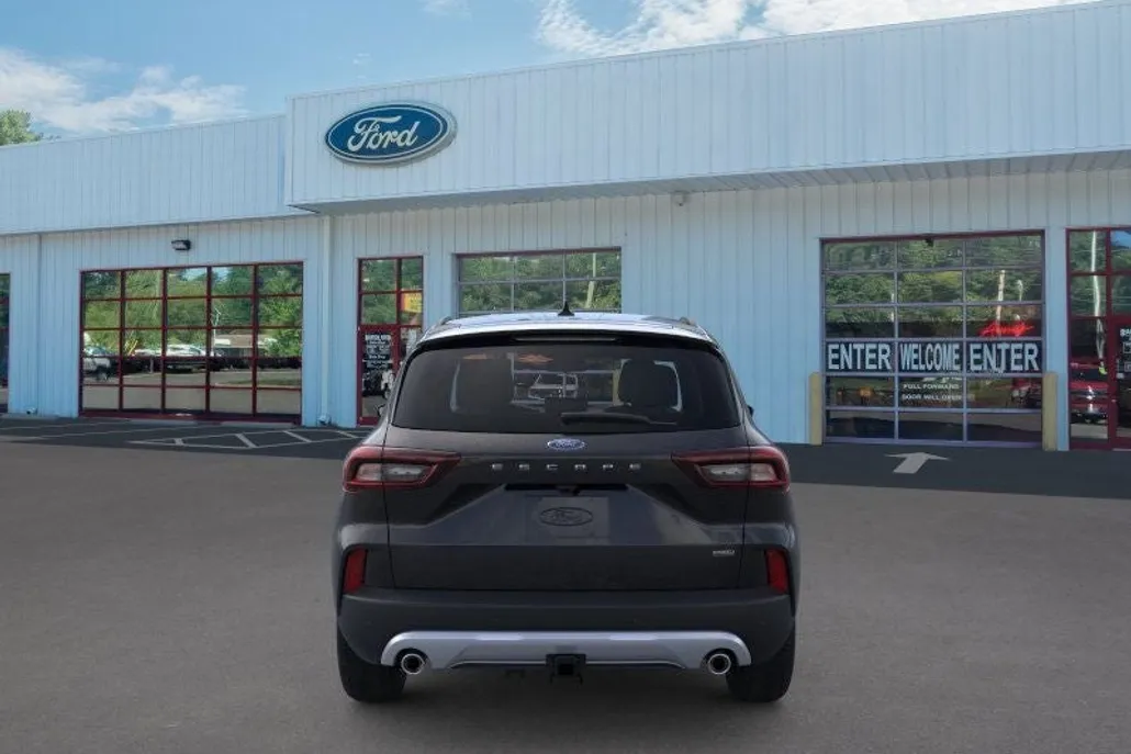 2025 Ford Escape photo 1