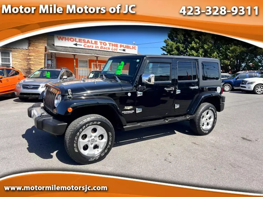 2014 Jeep Wrangler Unlimited Sahara photo 1