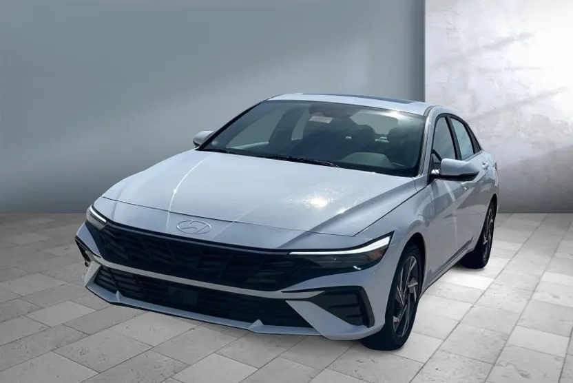 2025 Hyundai Elantra Hybrid Limited photo 1
