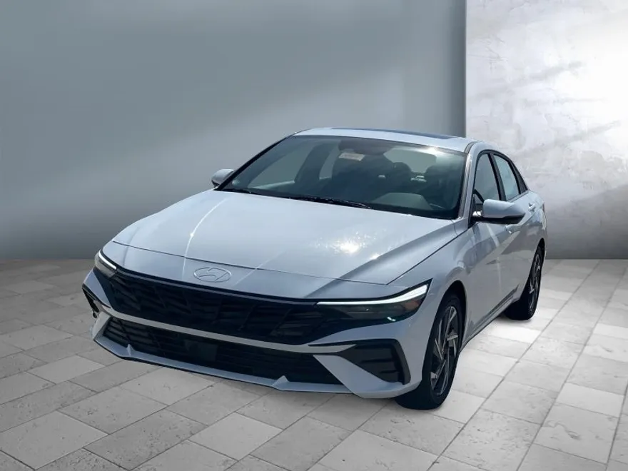2025 Hyundai Elantra Hybrid Limited photo 1