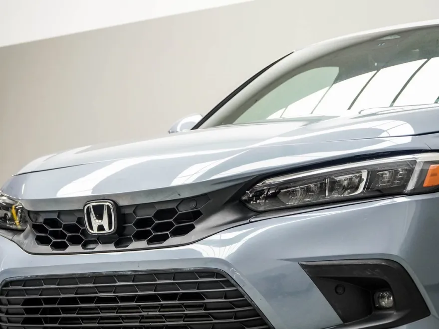 2022 Honda Civic Hatchback Sport Touring photo 1