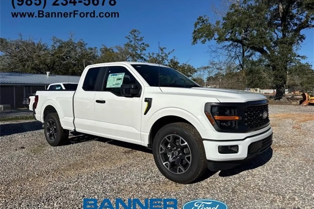 2025 Ford F-150 STX photo 1