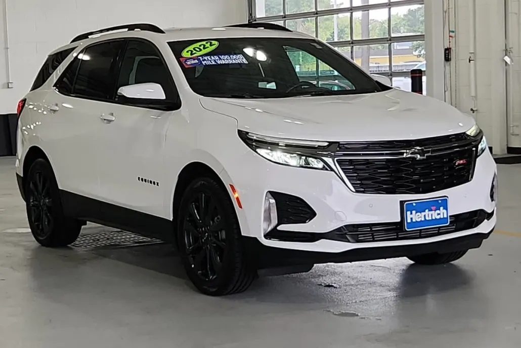 2022 Chevrolet Equinox RS photo 1