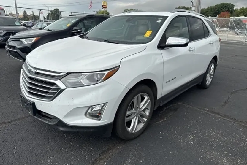 2020 Chevrolet Equinox Premier photo 1