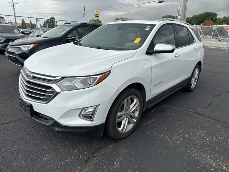2020 Chevrolet Equinox Premier photo 1
