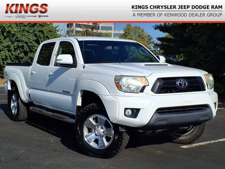 2013 Toyota Tacoma 4x4 V6 Double Cab photo 1