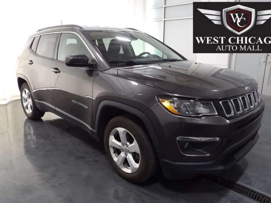 2018 Jeep Compass Latitude Sport photo 1